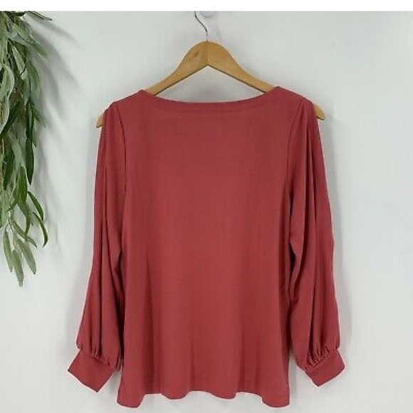 Ann Taylor Loft Womens Pullover Knit Top Cut Out Sleeves Small - Picture 4 of 5